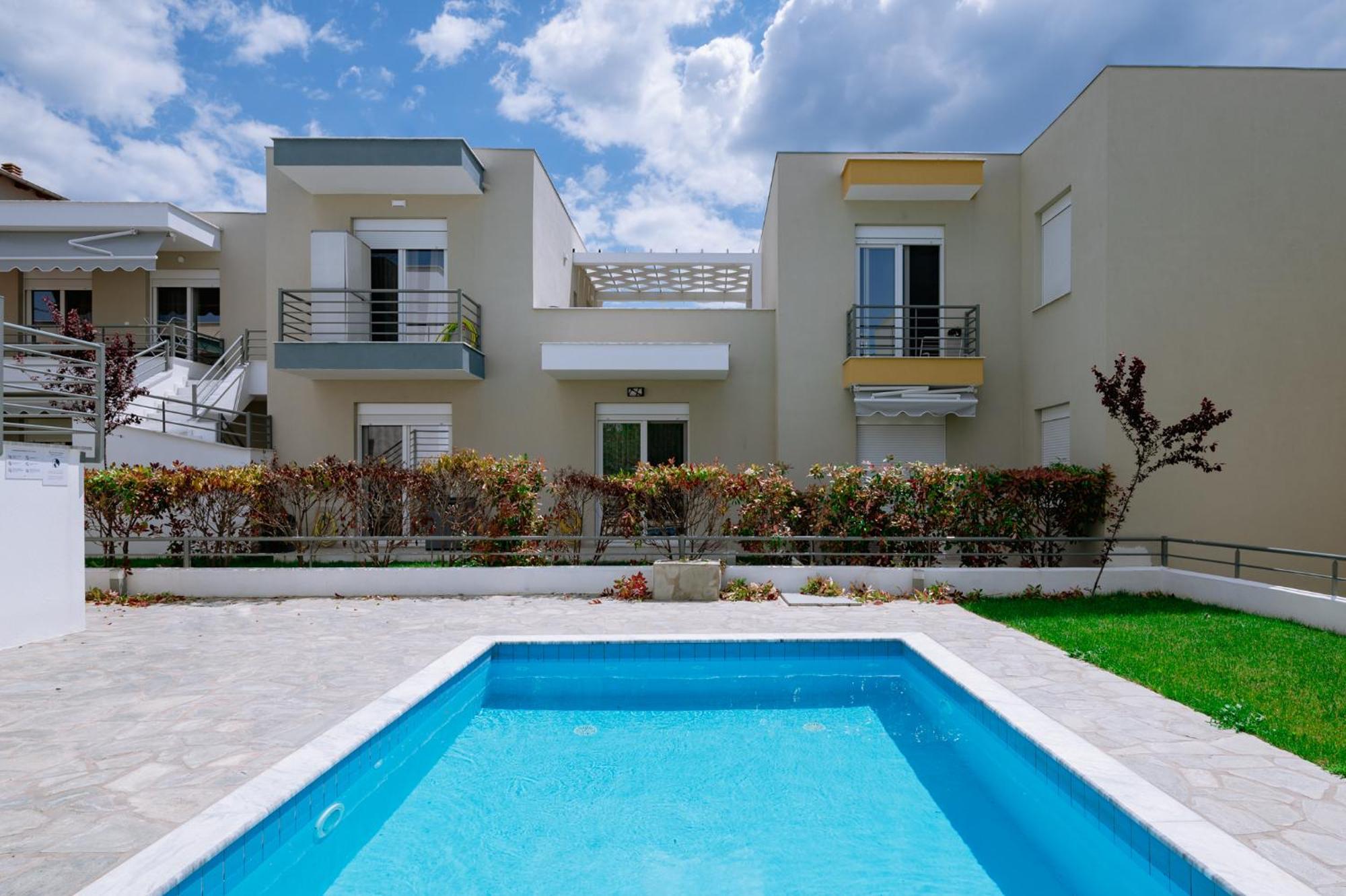 Palm Residential Complex Ofrínion Exterior foto